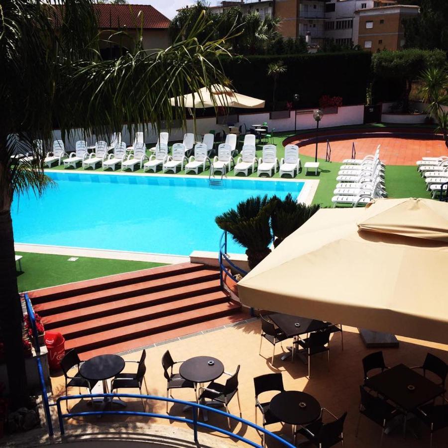 Hotel B&B Marina Capaccio Εξωτερικό φωτογραφία