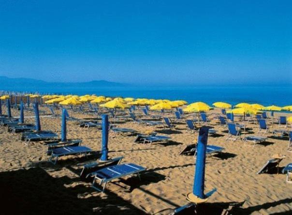 Hotel B&B Marina Capaccio Εξωτερικό φωτογραφία