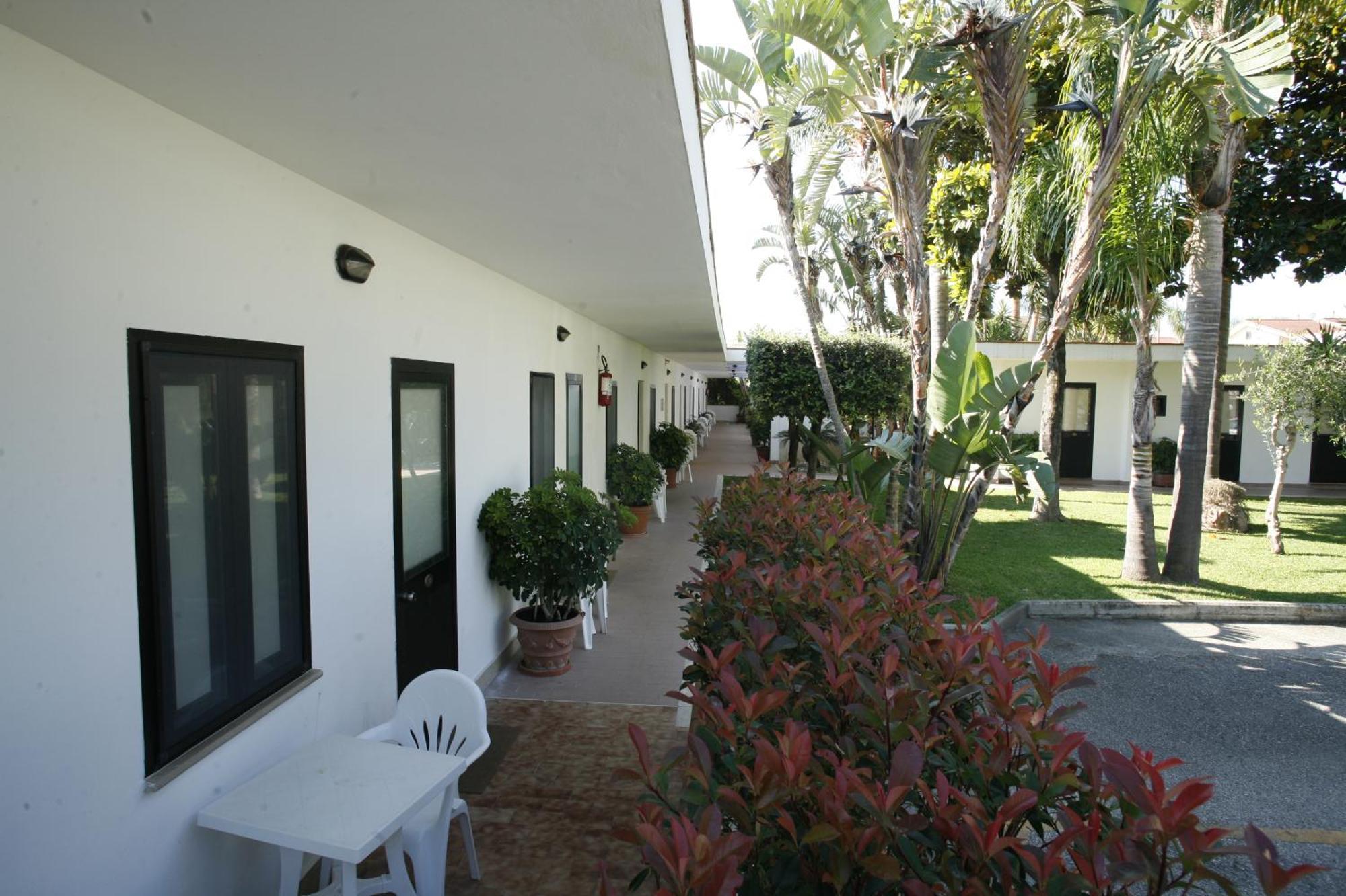 Hotel B&B Marina Capaccio Εξωτερικό φωτογραφία